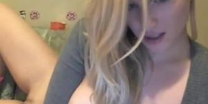 Sexy Blond Fingering Her Tight Pussy on cam