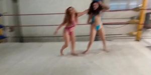 Nirvana Vs Michelle wrestling catfight