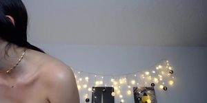 Buxom amateur big tits webcam masturbation