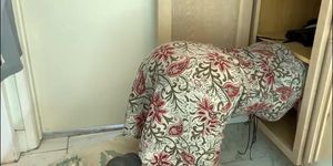 Stepmother Gets Stuck And Fucked