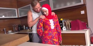 MOSLIMA SLET  - hijab muslim - 14 - lazy+woman+gets+hardcore+penetration