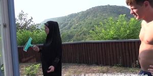 MOSLIMA SLET  - hijab muslim - 02 - czech+maid+licky+lex+satisfies+her+boss