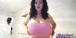Naughty amateur chubby brunette webcam solo