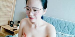girl webcam 150-3 (Office Lady)