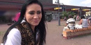 MallCuties - Two amateur girls have sex in public - czech girls