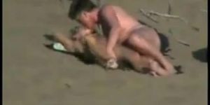 Bare Amateurs pounding outdoors on the Beach