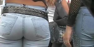 Gorgeous teen ass in tight jeans putting on a show