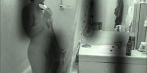 chick drink beer in shower (Real Spycam)