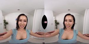 Minami SI Virtual Reality 109 3