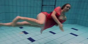 Firm big boobs and red dress underwater on Duna Bultihalo