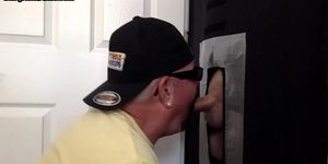 Amateur gloryhole DILF gets fucked in asshole after BJ