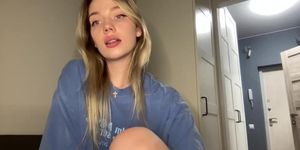 Small boobs petite blonde pussy fingering on cam