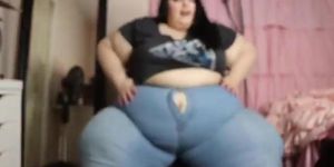 SSBBW Juicy Jackie exploding jeans