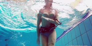 Hot Russian underwater girl Nina Mohnatka