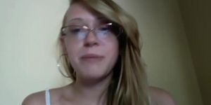 Kagney Linn Karter Webcam 1