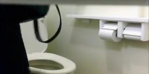 Asian teens caught peeing in toilet