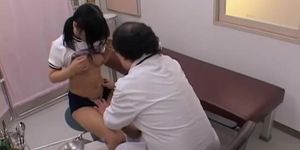 Asian slut touches a gynecologist's fat hammer in porn movie