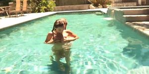 Celeste Star N Brett Rossi Making Out In The Pool!