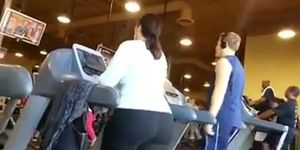 Candid ass gym booty