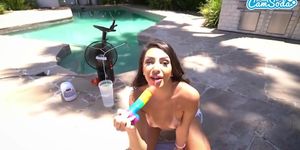 Sexy Amateur Latina Masturbates Outdoors While The Neighbor Is Away