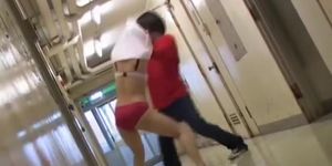 Man sharked the Japanese nurse uniform dress on hot video