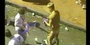 street naked guy gets handjob