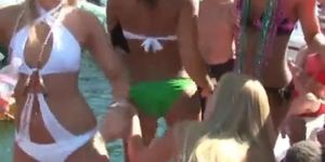 NAUGHTY WEEKEND AT LAKE HAVASU – REAL PUBLIC SEX