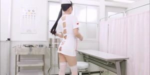 ? Tittommi Saggy Nurse ? Read description (Hitomi Tanaka)