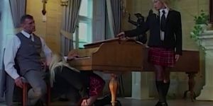 Music lesson ends up in a threesome with two hot blondies