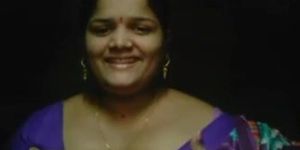 Odia bhabi showing her tits