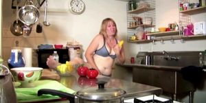 Horny housewife fucks her soaking wet pussy until she cums