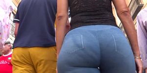Spanish candid asses from GLUTEUS DIVINUS