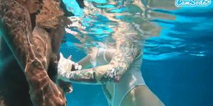 Hot Amateur Fucked By Bbc Penis Underwater