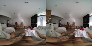 VR Bangers Hot foursome with Crystal Rush, Natasha Nice and Savannah Bond VR Porn