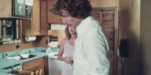 Swingers And Crimes (USA 1982, Lisa De Leeuw, Sharon Kane) - Carley Nubiles (Anna Ventura, Tiffany Clark, Brooke Bennett, Lisa DeLeeuw)