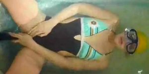 underwater swimcap bathtube masturbation