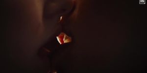 Megan Fox and Amanda Seyfried – Lesbian Kiss 4K