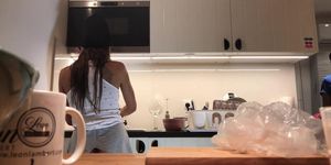 Camera , no panties amateur brunette in kitchen (Leon Lambert)