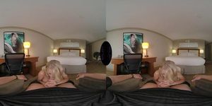 Katie Morgan VR she can't resist