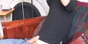 Young Cory Gets a Handjob (amateur )