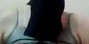 Egyptian Arab girl in a niqab has a big ass. Beautiful MILF on camera