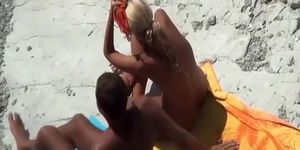 Nudist woman fucked in the rocky beach