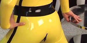 Samantha: Yellow Latex Catsuit