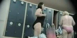 Nice chubby bodies on spy cam in the changing room