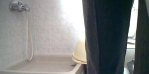 Toilet voyeur brings naughty view of a gilr's pussy