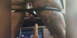 tatted ebony shaking