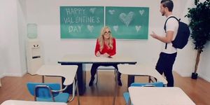Newestxxx.Net - Brandi Love - Desperate For V-Day Cock