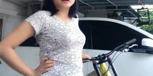 Indonesian Girl - Sexy Bun MiLF