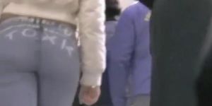 Hidden street camera peek at a sexy ass in slim jeans