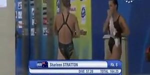 Sexy divers in swimsuits have great asses